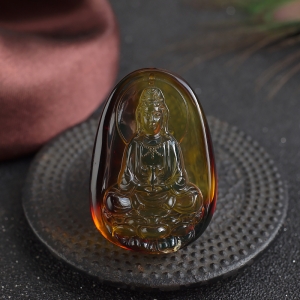 墨西哥红蓝珀观音吊坠