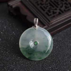 18K糯冰种飘花翡翠平安扣吊坠
