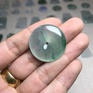 冰种飘翠翡翠平安扣吊坠