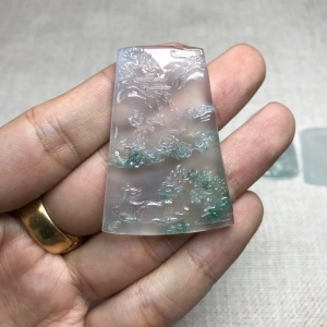 冰种飘花翡翠山水意境吊坠