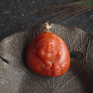 18K柿子红南红财神吊坠