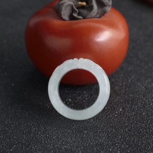 糯冰种翡翠貔貅指环