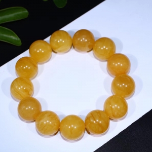 18mm鸡油红蜜蜡单圈手串