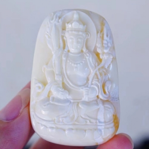 白蜡蜜蜡虚空藏菩萨吊坠