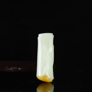 籽料和田白玉节节高吊坠