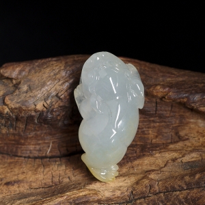 糯冰种飘黄翡翡翠三脚金蟾吊坠