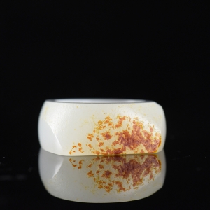 籽料和田白玉扳指