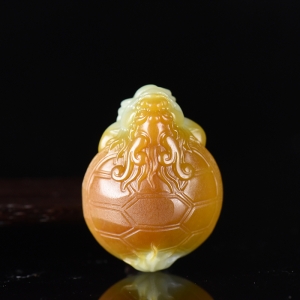 籽料和田玉龙龟吊坠