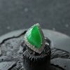 18k金翡翠随形戒指 - 红掌柜珠宝