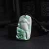 天然豆种飘翠翡翠鹦鹉吊坠-红掌柜