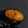 山料天然鸡油黄黄龙玉吊坠-红掌柜