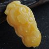 鸡油黄蜜蜡福豆吊坠-红掌柜