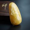 白花蜜蜜蜡手把件-红掌柜珠宝