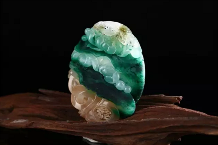 独山玉