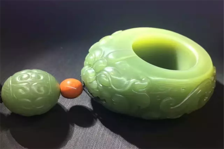 岫岩玉如何保养